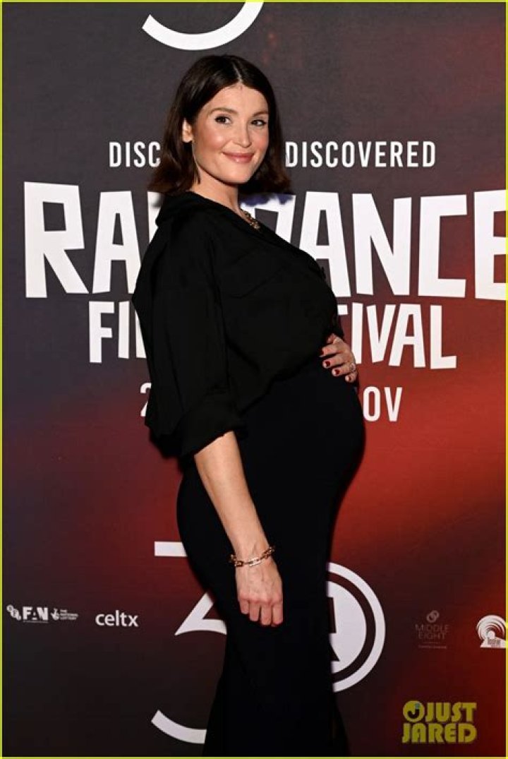 Gemma Arterton is Pregnant, Expecting First Child with Husband Rory Keenan