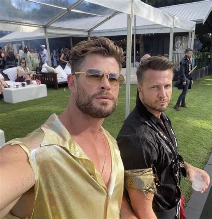 
Is Bobby Holland Hanton Married? Know About Chris Hemsworth Double In Thor Love And Thunder 