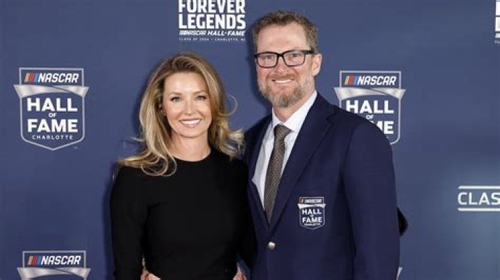 Is Teresa Earnhardt Married? Her Bio, Age, Husband, Boyfriend, House and Net worth