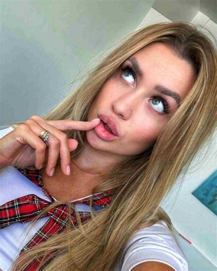 Isabella Farrell Height, Weight, Net Worth, Age, Birthday, Wikipedia, Who, Instagram, Biography