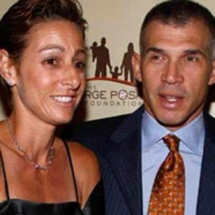 
Kimberly Innocenzi Wiki Biography. Joe Girardi’s wife age, net worth, kids 