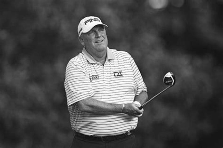 Mark Calcavecchia Height, Weight, Net Worth, Age, Birthday, Wikipedia, Who, Nationality, Biography