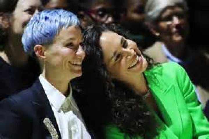 Megan Rapinoe Biography: Boyfriend or Girlfriend, Family, Salary & Net Worth