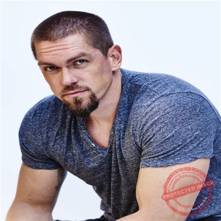 Noah Brown Height, Weight, Net Worth, Age, Birthday, Wikipedia, Who, Nationality, Biography