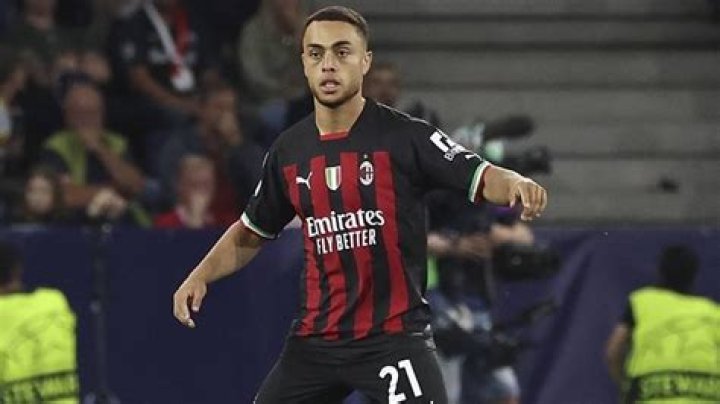 Sergino Dest Height, Weight, Net Worth, Age, Birthday, Wikipedia, Who, Nationality, Biography