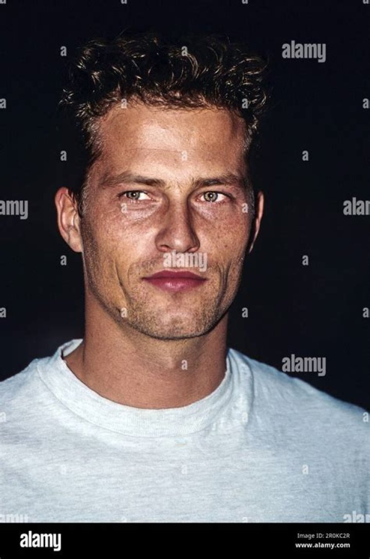 
Til Schweiger Height, Weight, Net Worth, Age, Birthday, Wikipedia, Who, Nationality, Biography 