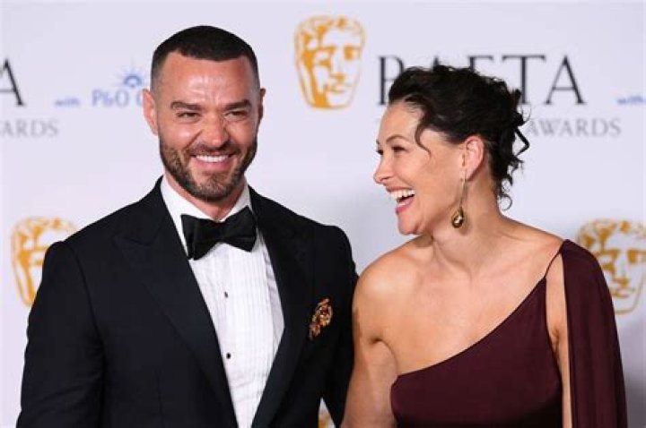 
What Does Scott Dobinson Do For A Living? Scarlett Moffatt Partner – Are They Expecting A Baby? 