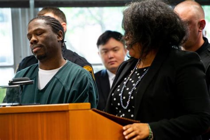 
What Happened To Latisha Bargaineer And Where Is Her Boyfriend Demetrius Montgomery Now? 