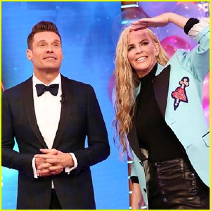 Why is Jenny Mccarthy Not on New Years? What Happened to Jenny Mccarthy New Years? Where is Jenny Mccarthy Now?